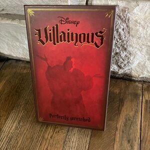 Disney Villainous Perfectly Wretched Game in Red and Gold-New/sealed